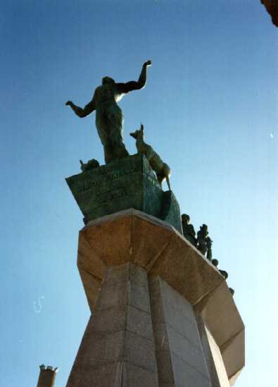Monumento al Pueblo Puntano